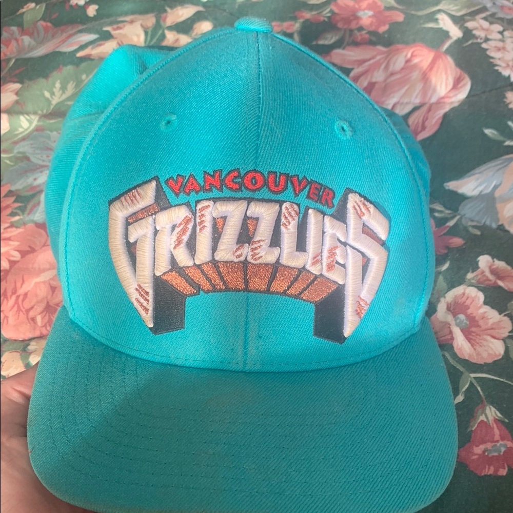 Vancouver Grizzlies Teal Cap